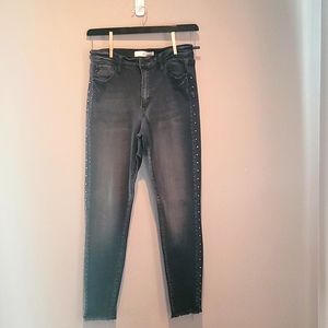 KanCan Black Jeans with Studs, size 9/28